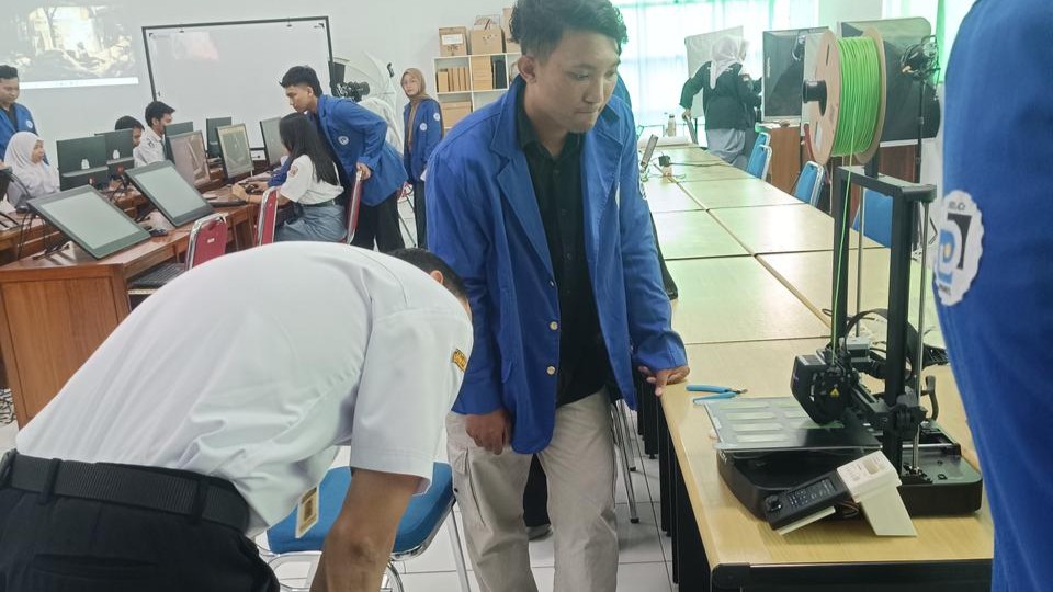 DID.Co Goes To School